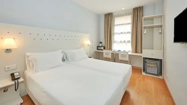 Standard Oda (Extra Bed 2 adults + 1 child)