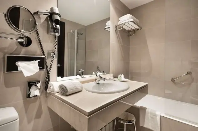 Family Oda, Bağlantılı Odalar (extra bed 4AD+1CH)