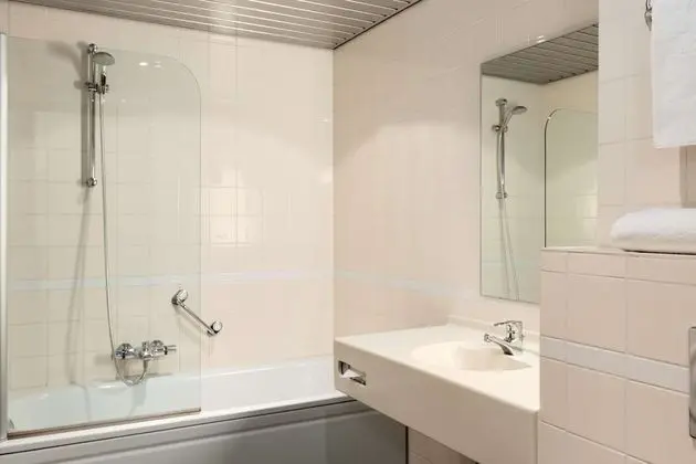 Standard Oda, Avlu Manzaralı