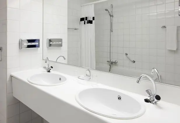 Standard Dört Kişilik Oda, Manzaralı