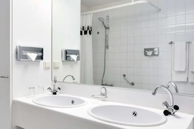 Standard Dört Kişilik Oda, Manzaralı