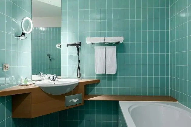 Standard Oda (Extra Bed 2 adults + 1 child)