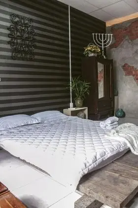 Tek Büyük Yataklı Oda (L1)