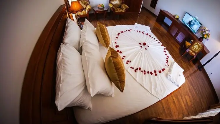 Deluxe Tek Büyük Yataklı Oda, Deniz Manzaralı