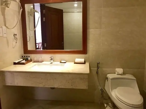Deluxe Tek Büyük Yataklı Oda, Deniz Manzaralı