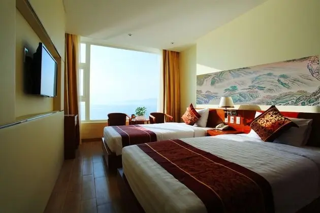 Deluxe Tek Büyük veya İki Ayrı Yataklı Oda