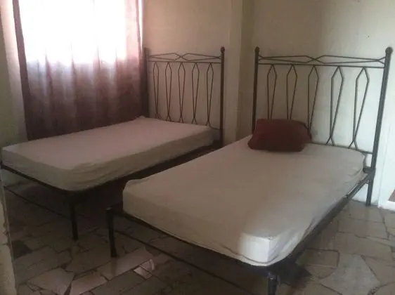 Basic Kır Evi (detroit)