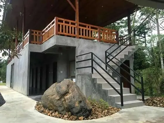 2 Bedrooms with Karaoke