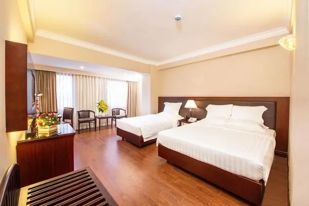 Grand Oda, Şehir Manzaralı