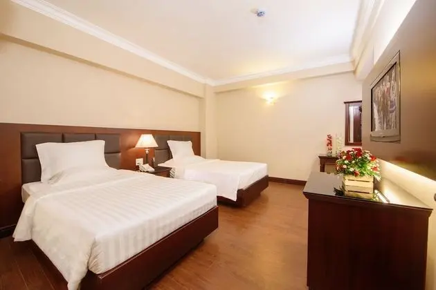 Grand Oda, Şehir Manzaralı