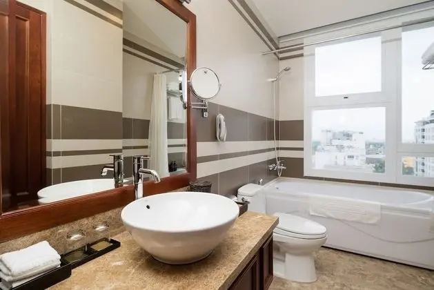 Junior Süit, Şehir Manzaralı
