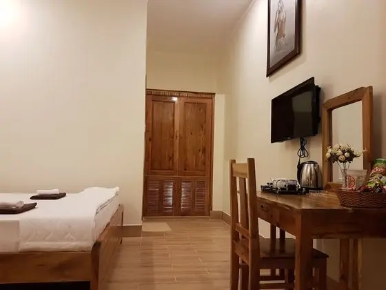 Deluxe Bungalov, Havuz Manzaralı