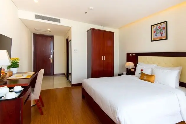 Deluxe Tek Büyük Yataklı Oda, Nehir Manzaralı