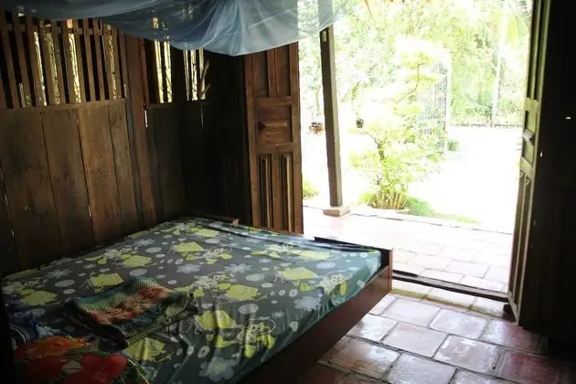 Tek Büyük Yataklı Oda, Ortak Banyo