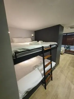 Deluxe Dört Kişilik Oda, Balkon