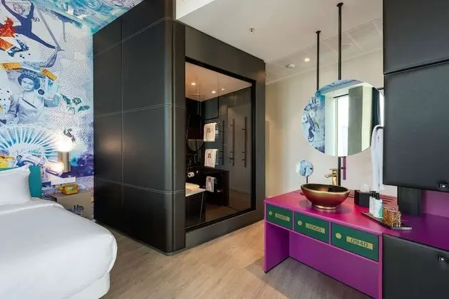 nhow Junior Suite + VIP Lounge