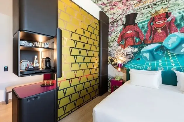 nhow Junior Suite + VIP Lounge