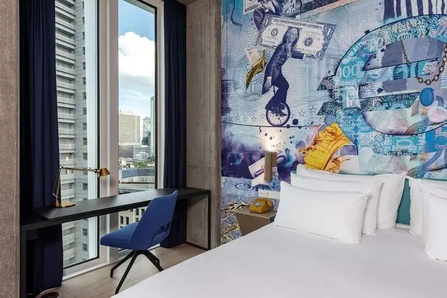 nhow Premium Room