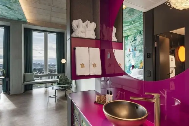 nhow Premium Room