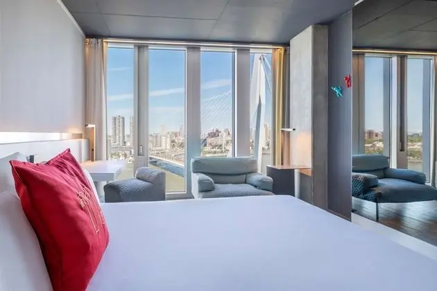 Premium Oda (Skyline View, Nhow)