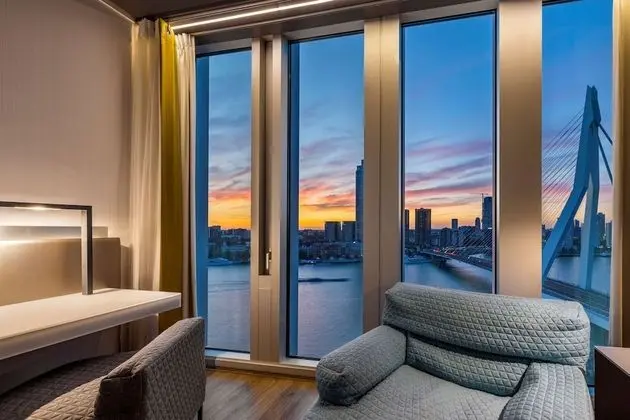 Premium Oda (Skyline View, Nhow)