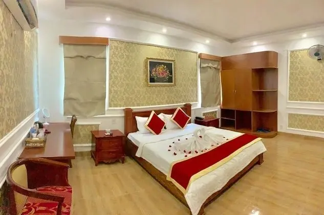 Deluxe Tek Büyük Yataklı Oda