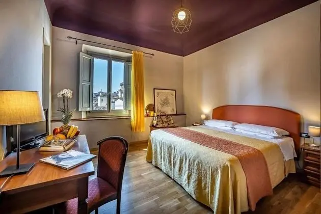 Basic Tek Büyük Yataklı Oda