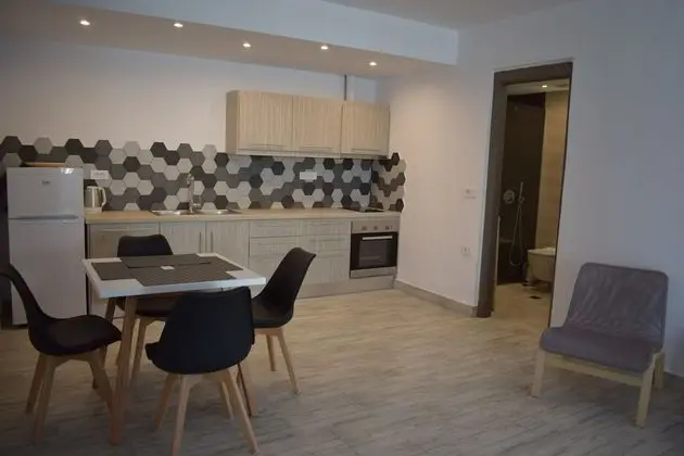Superior Apart Daire, Bahçe Manzaralı (Niabelo Villa 1)