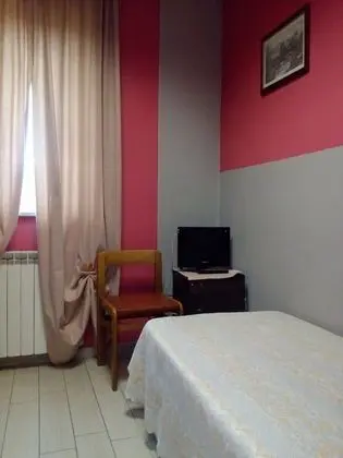 Tek Kişilik Oda, Ortak Banyo