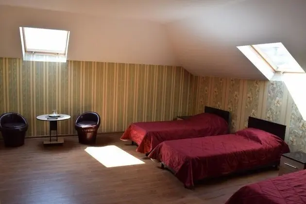 Standard Üç Kişilik Oda, 3 Tek Kişilik Yatak