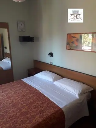 Basic Tek Büyük Yataklı Oda