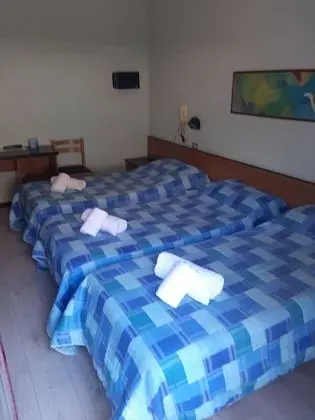 Basic Üç Kişilik Oda