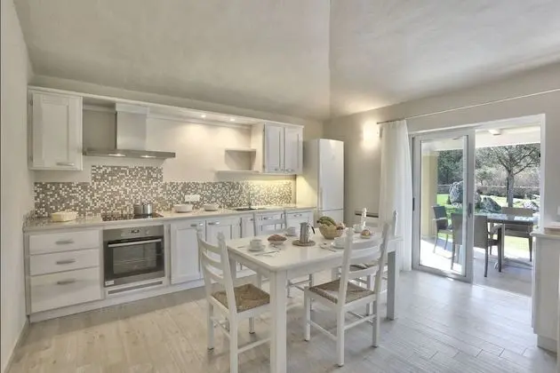 Apart Daire, Teras (Garden Access)