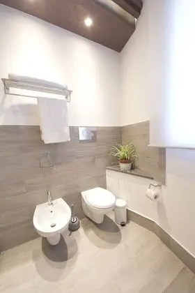 Superior Oda, Balkon