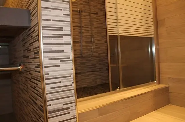 Tek Büyük veya İki Ayrı Yataklı Oda, Balkon