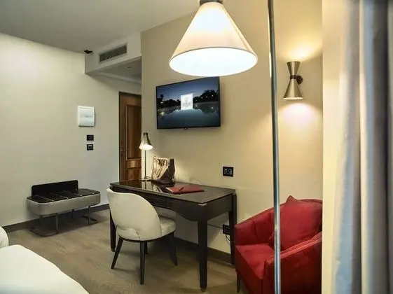 Luxury Tek Büyük veya İki Ayrı Yataklı Oda (Luxory)