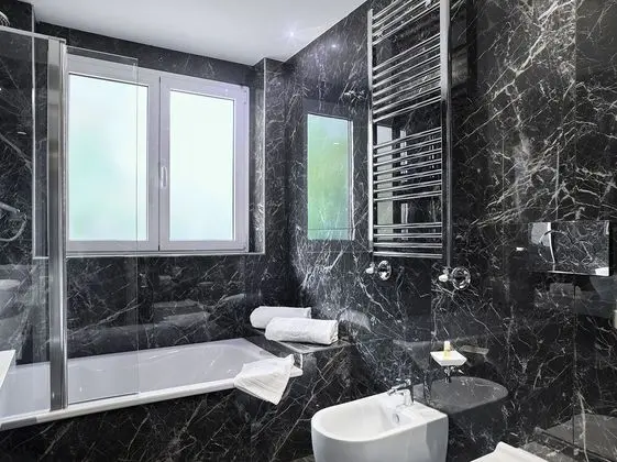 Luxury Tek Büyük veya İki Ayrı Yataklı Oda (Luxory)