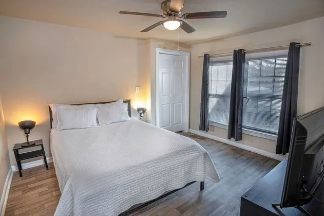 Ev (3 Bedrooms)
