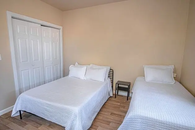 Ev (3 Bedrooms)
