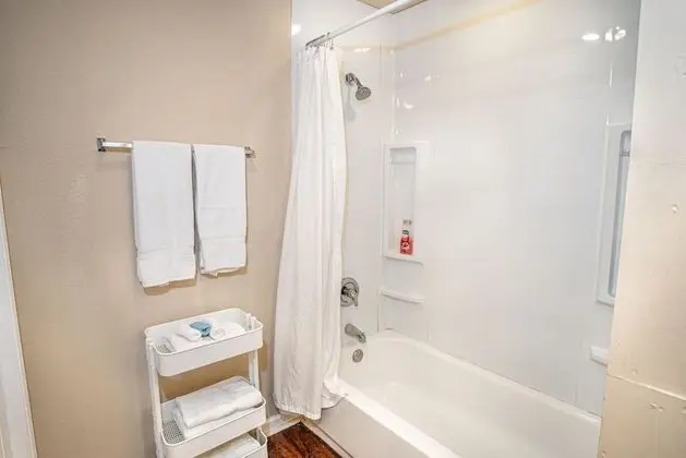 Ev (3 Bedrooms)