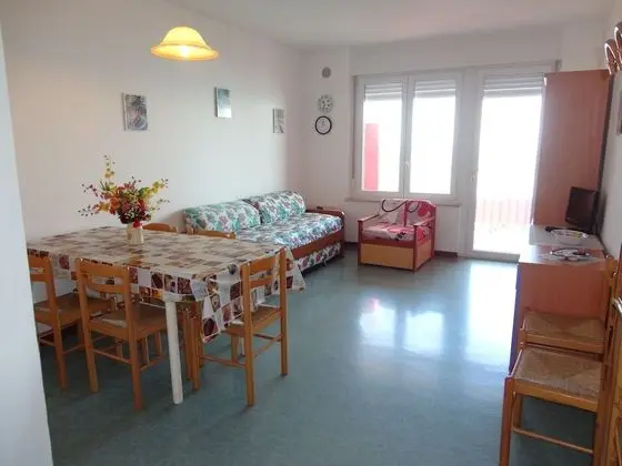 Apart Daire, 2 Yatak Odası, Balkon
