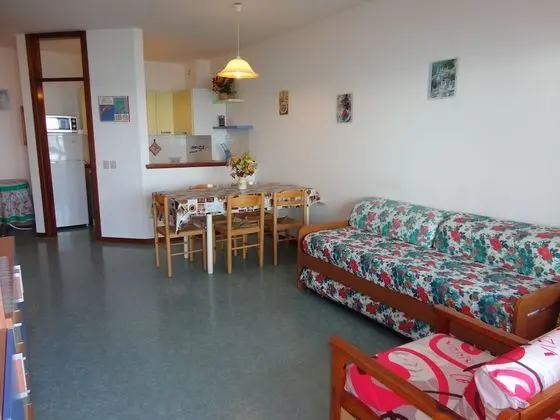 Apart Daire, 2 Yatak Odası, Balkon