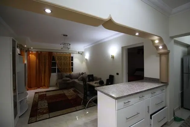 Apart Daire, 2 Yatak Odası, Havuz Kullanımı, Bahçeli