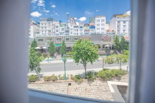 Deluxe İki Ayrı Yataklı Oda