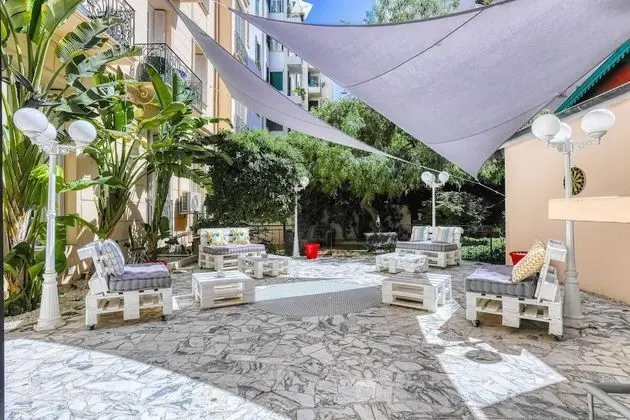 Superior Oda, Bahçe Manzaralı