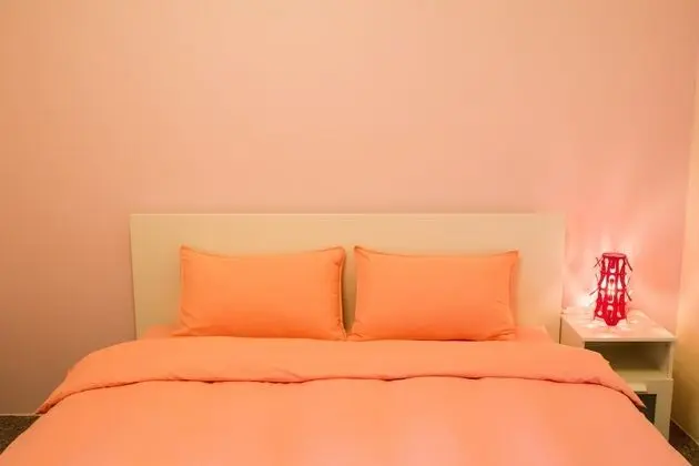 Standard Tek Büyük Yataklı Oda, Balkon (Pink )