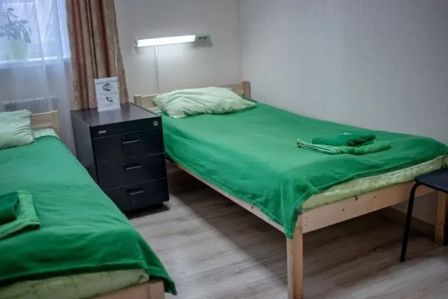 Tek Büyük veya İki Ayrı Yataklı Oda, Ortak Banyo