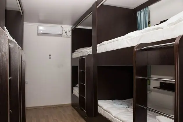 Basic Ortak Ranzalı Oda, Sadece kadınlar için