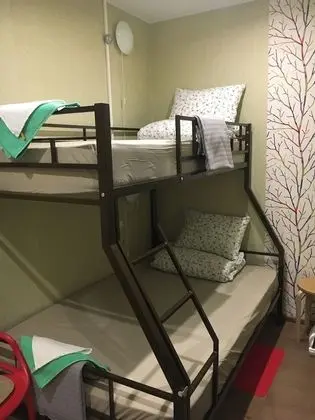 Economy Oda, Penceresiz