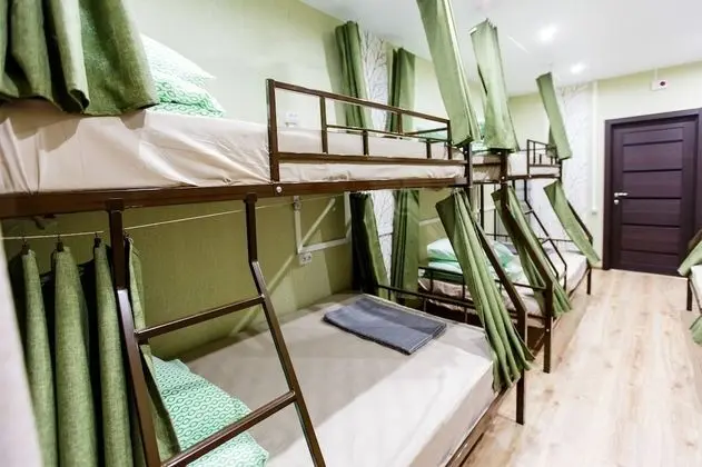 Ortak Ranzalı Oda, Sadece erkekler için (8 beds, Upper bed)